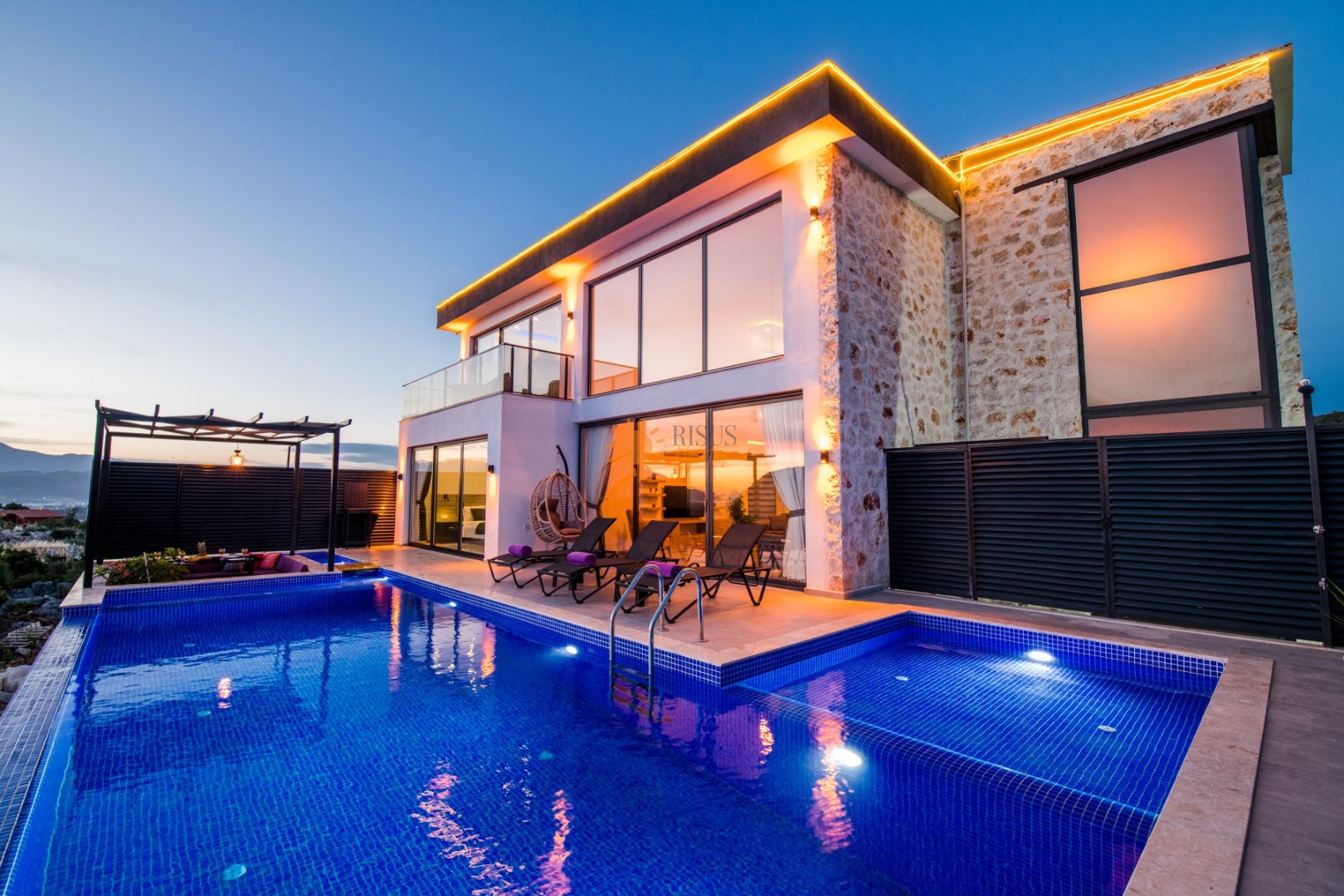 Villa Atlas