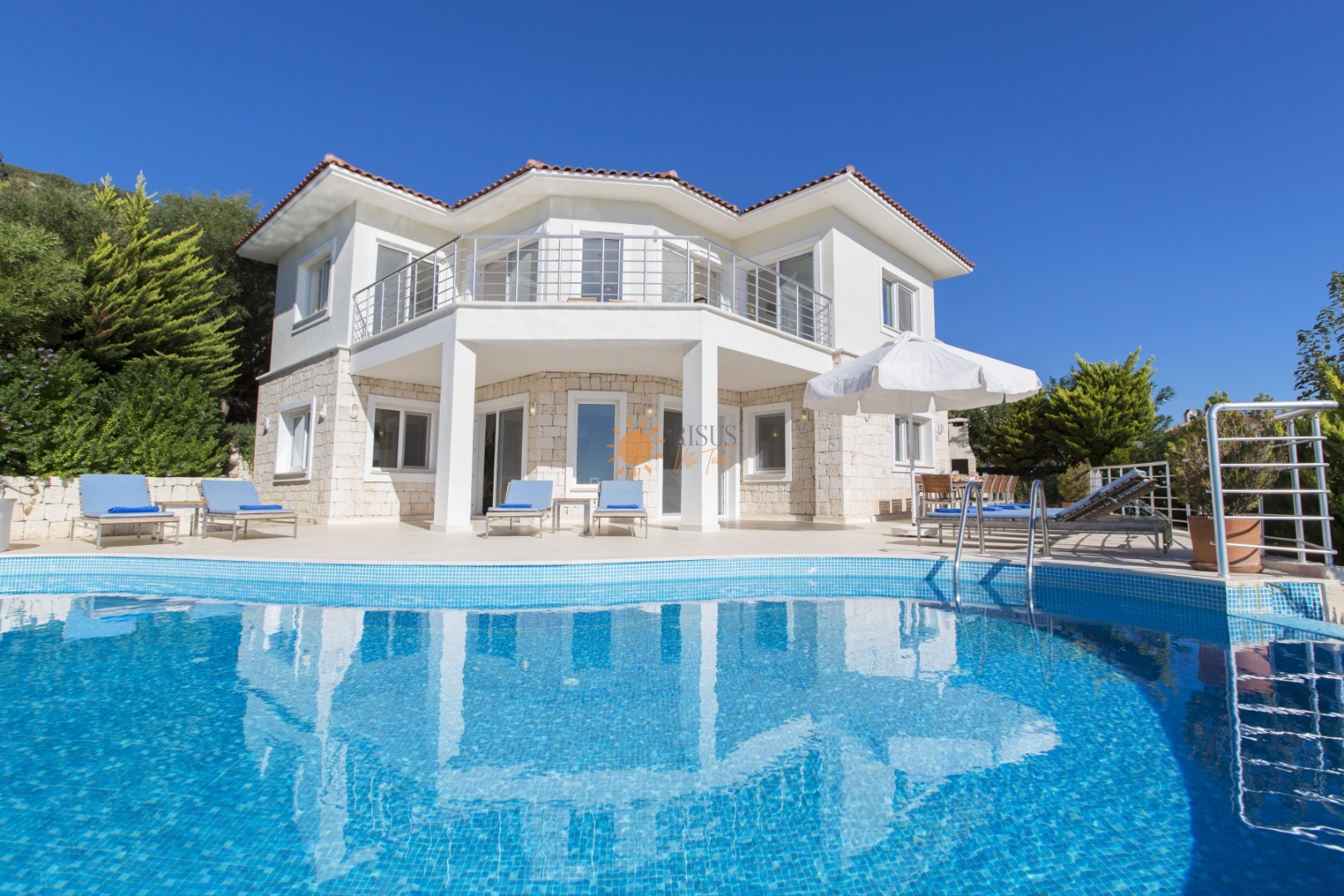 Villa İndigo