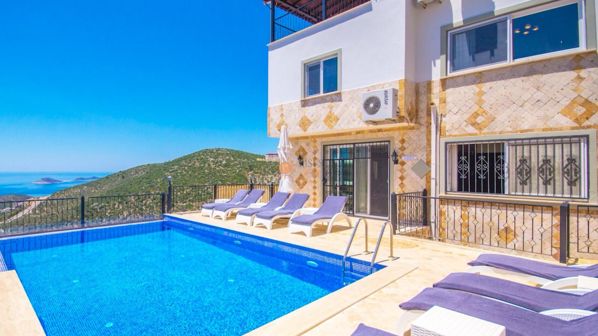 Villa Argos