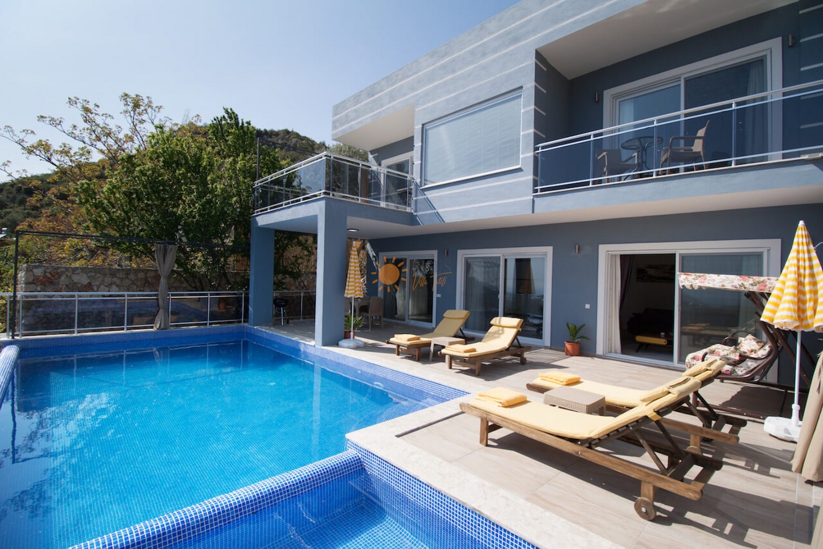 Villa Best